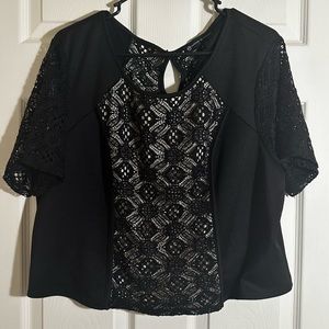 Black Lace Crop Top | Fashion to Figure